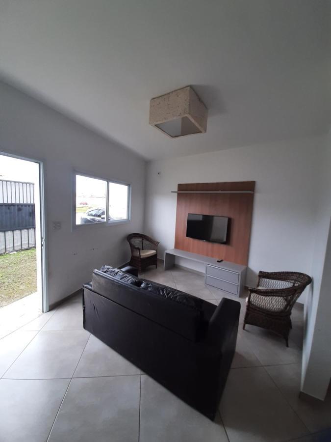 Sobrado Frente Ao Sesc, Wifi 300Mb, 2 Vagas Auto, Cozinha, Churrasqueira, Moderno E Reformado Bertioga Exterior photo